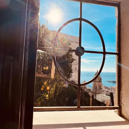 Jp House * אמאלפי